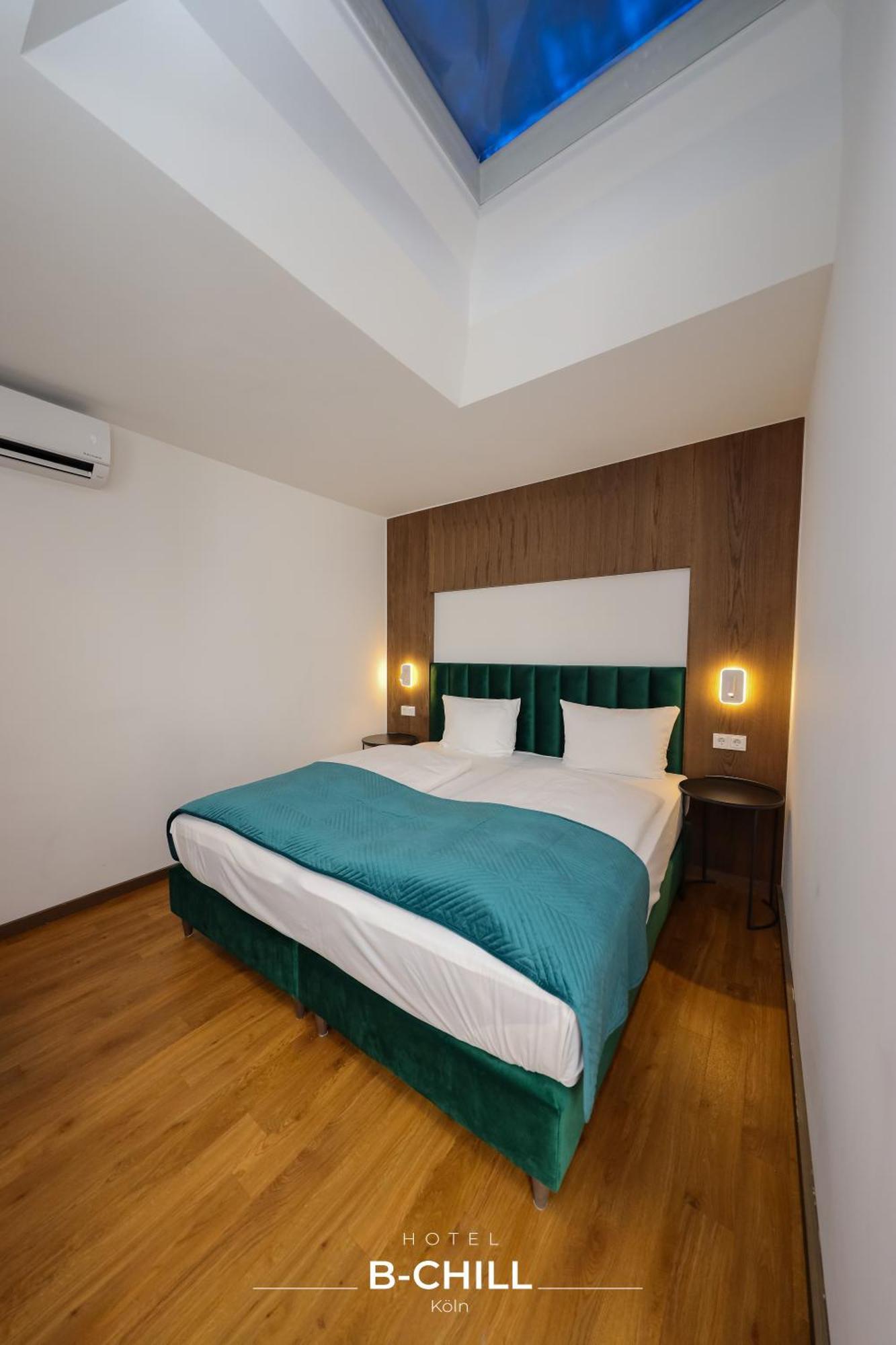 B-Chill Cologne Hotell Eksteriør bilde