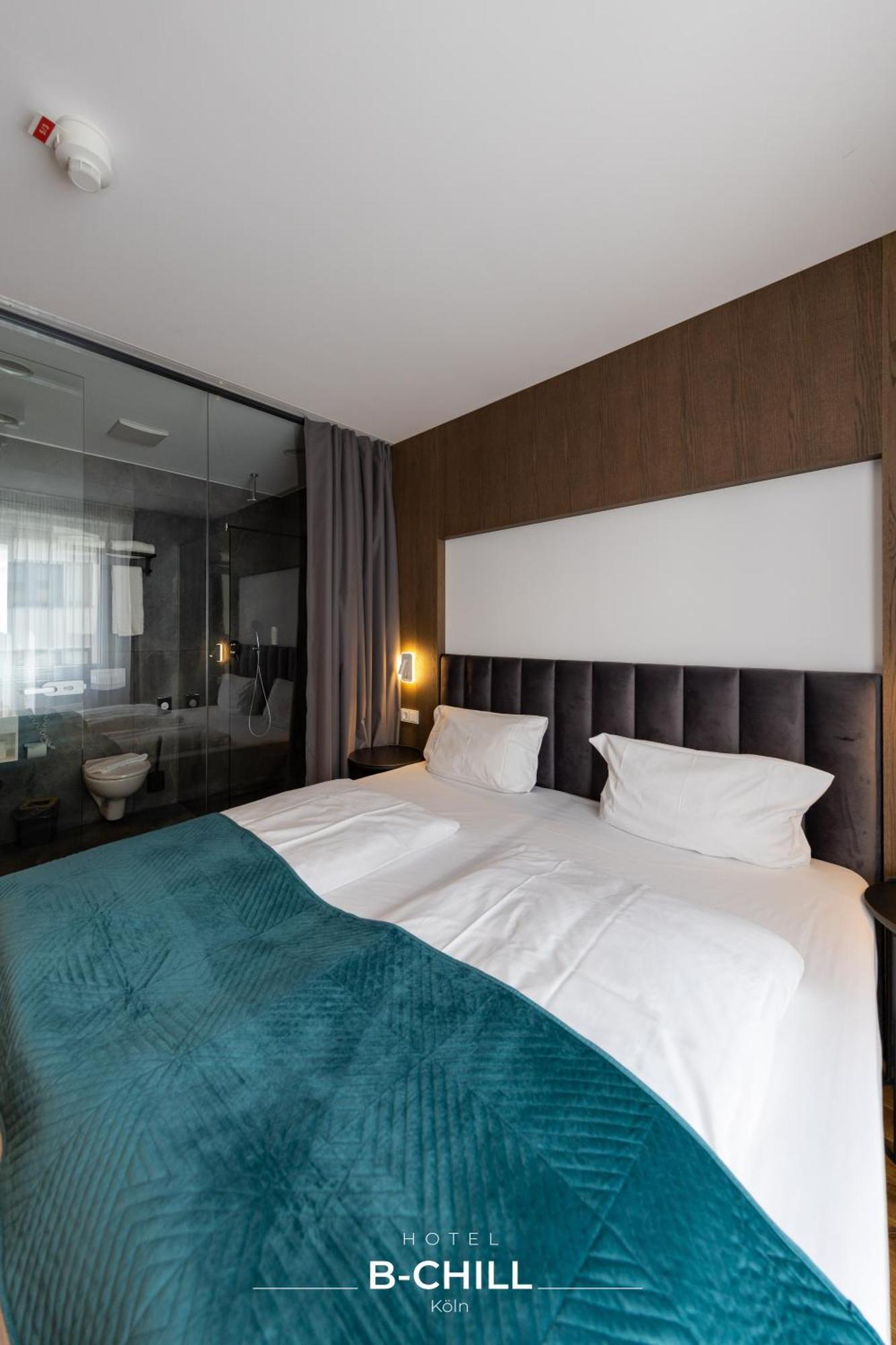 B-Chill Cologne Hotell Eksteriør bilde