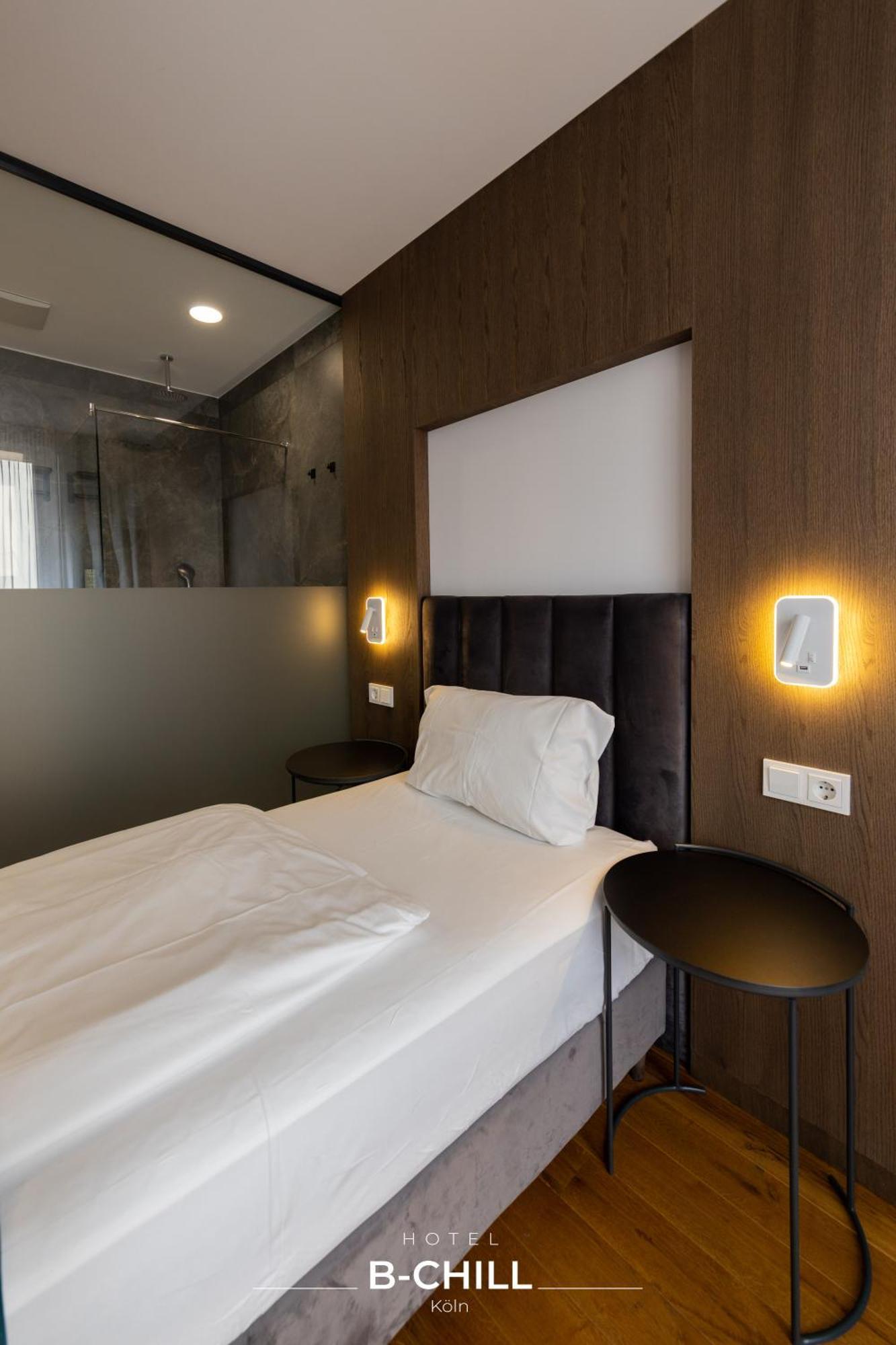 B-Chill Cologne Hotell Eksteriør bilde